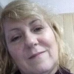 Contador da clases de materias de econ. en Yavi, Pcia. Jujuy